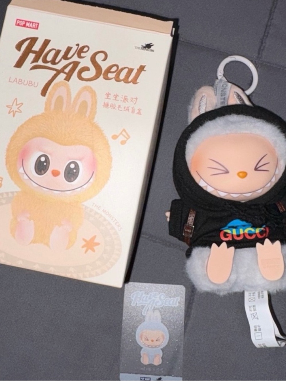 POP MART Labubu - Have A Seat - HeHe